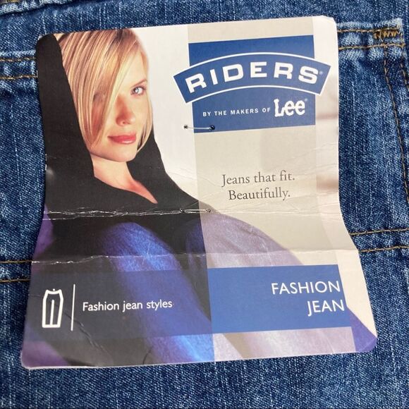 RIDERS BY LEE Women’s Medium Wash Jeans Size 16 Petite ( measures smaller) NEW - Picture 9 of 15